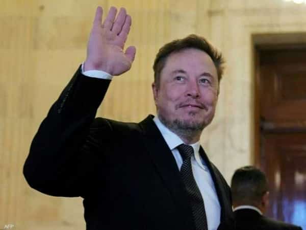 طوفان الاقصى: بعد "القطع الكامل".. إيلون ماسك يعرض توفير الاتصالات في غزة