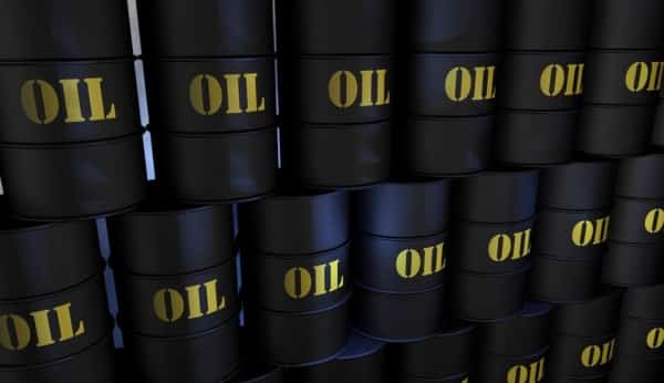 اقتصاد: انخفاض أسعار النفط بعد ارتفاعها إثر تصريحات روسية سعودية