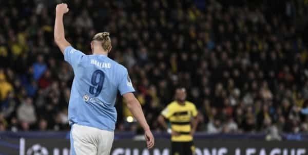 رياضة: السيتي يتصدر الدوري الإنكليزي الممتاز بعد مباراة نارية مع تشيلسي