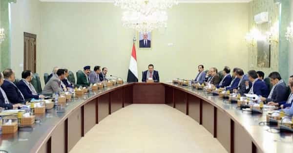 اليمن: الحكومة تدعو المجتمع الدولي لمغادرة مربع الصمت "المخزي" تجاه ما يحدث في فلسطين