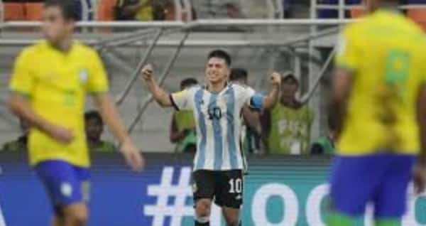 رياضة: الأرجنتين تلحق هزيمة جديدة بالبرازيل