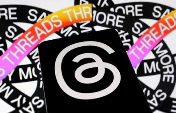 تكنولوجيا: «ميتا» تطلق  الشهر الجاري خدمة بديلة لـ«إكس» في الاتحاد الأوروبي