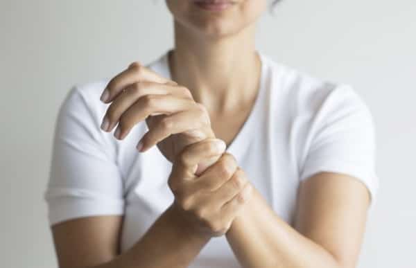 صحة: ‫ما أعراض نقص الكالسيوم في الجسم؟