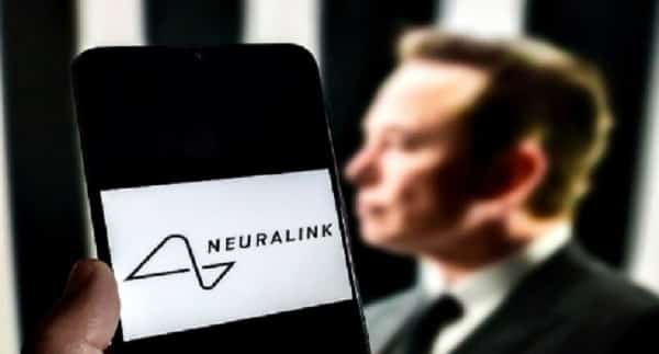 منوعات: الإعلان عن نجاح زراعة أول شريحة دماغية لإنسان