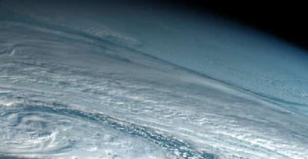 منوعات: توقعات بسقوط قمر اصطناعي ضخم على الأرض هذا الأسبوع