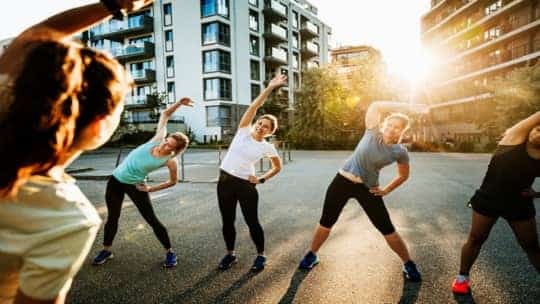 صحة: هل يمكن فقدان الوزن بممارسة الرياضة في العطلة الأسبوعية فقط؟