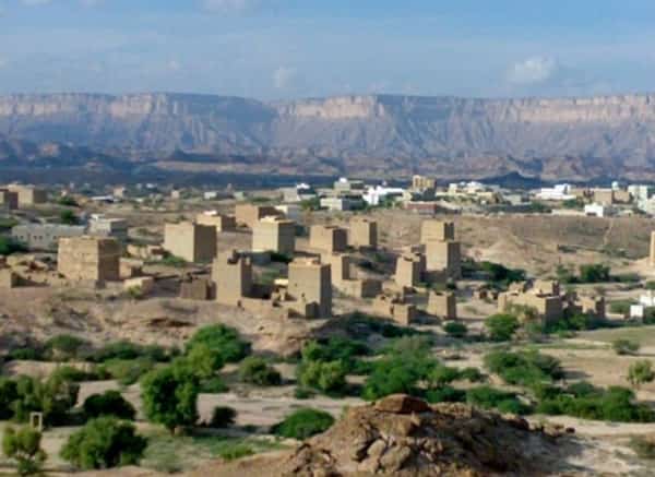 اليمن: قتيل و6  مصابين، بتجدد اشتباكات قبلية في شبوة