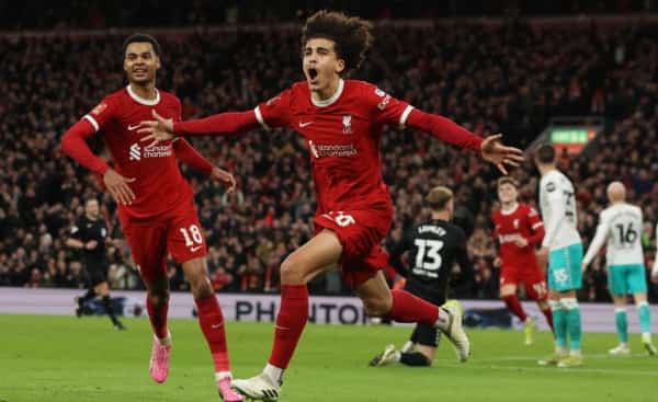 رياضة: ليفربول يتجاوز ساوثهامبتون ويضرب موعداً مع مانشستر يونايتد في ربع نهائي كأس الاتحاد الإنجليزي