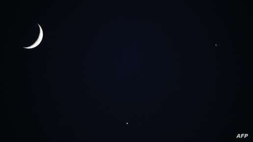 منوعات: الحسابات الفلكية تحسم موعد عيد الفطر