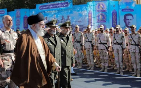 تقرير: القوة بالوكالة: كيف تشكل إيران الشرق الأوسط