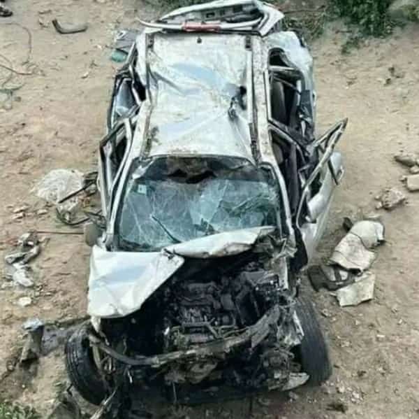 اليمن: وفاة 3 وإصابة 3 بينهم طفلان بحادث سير في أرحب