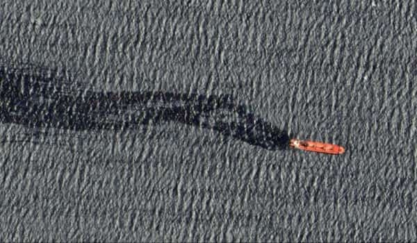 طهران: إيران تحتجز سفينة "مرتبطة" باسرائيل في الخليج