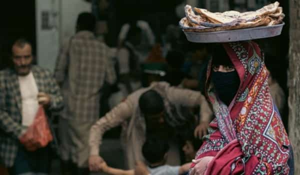 واشنطن: تقرير دولي يؤكد أن الفقر في اليمن زاد بأكثر من النصف خلال سنوات الصراع