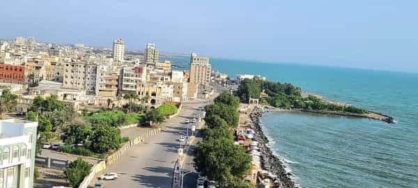 اليمن: الطيران الأمريكي البريطاني يستهدف منزلي صالح ومحسن ومطار الحديدة