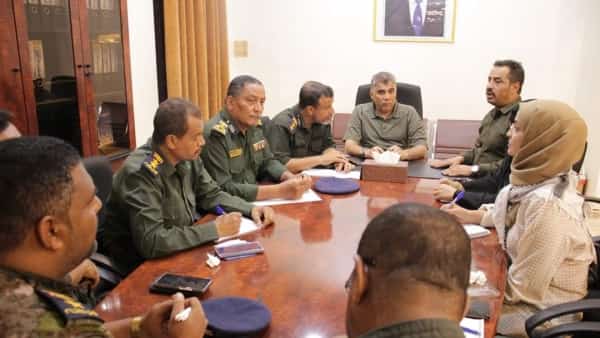 اليمن: اللجنة الوطنية للتحقيق تطلع على أوضاع أكثر من 700 محتجز في سجن حضرموت