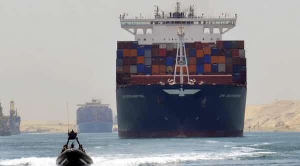 لندن: شركة "DFS" البريطانية للأثاث تحذر من تراجع الأرباح جراء اضطرابات البحر الأحمر