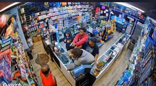 واشنطن: مقتل مغترب يمني برصاص مسلحين في ولاية فلوريدا الأمريكية