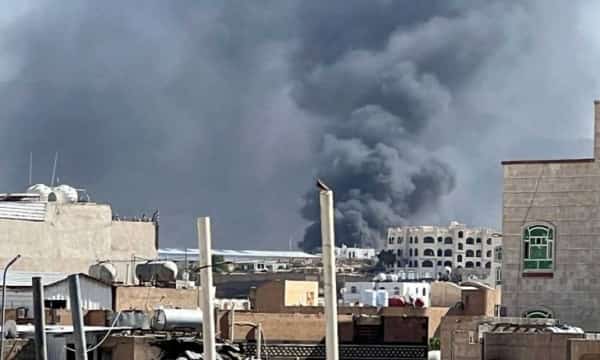 واشنطن: الولايات المتحدة تشن غارات بطائرات مقاتلة وسفن على مواقع للحوثيين في اليمن