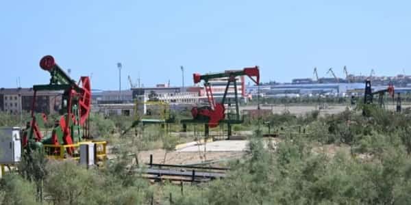 اقتصاد: تراجع أسعار النفط مع انحسار خطر الإعصار رافائيل