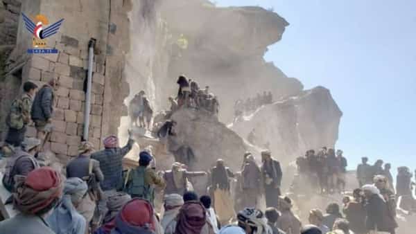 اليمن: وفاة وإصابة 11 من أسرة واحدة بانهيار صخري في المحويت