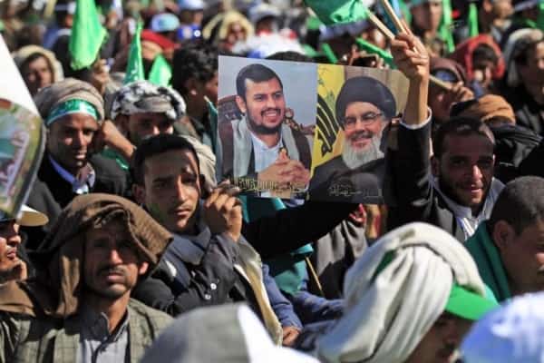 ترجمة عبرية: في حين تتجه كل الأنظار صوب إيران: العلاقة الخطرة بين الحوثيين وحزب الله