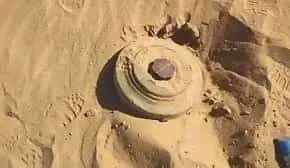 اليمن: إصابة طفلتين شقيقتين بانفجار قنبلة من مخلفات الحوثيين في مخيم للنازحين بأبين