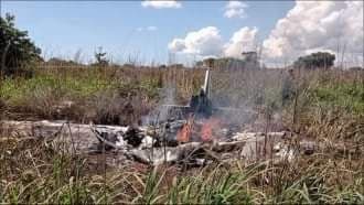 مصرع 4 لاعبين ورئيس ناد لكرة القدم بتحطم طائرتهم