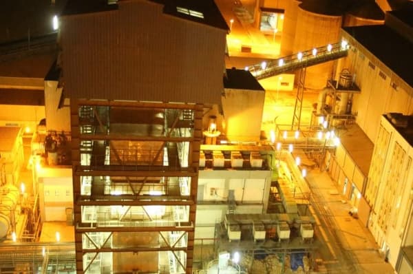 سلطة الحوثيين تأمر بإحالة احدى شركات مجموعة هائل سعيد الى النيابة