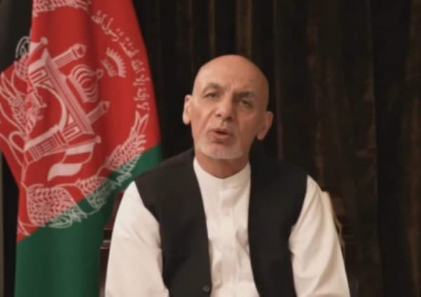 الرئيس الافغاني يقول انه غادر البلاد حتى لا تصبح مثل سوريا واليمن