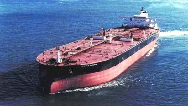 الولايات المتحدة تدعو الحوثيين الى التوقف عن "التفاوض بسوء نية" بشأن الناقلة صافر