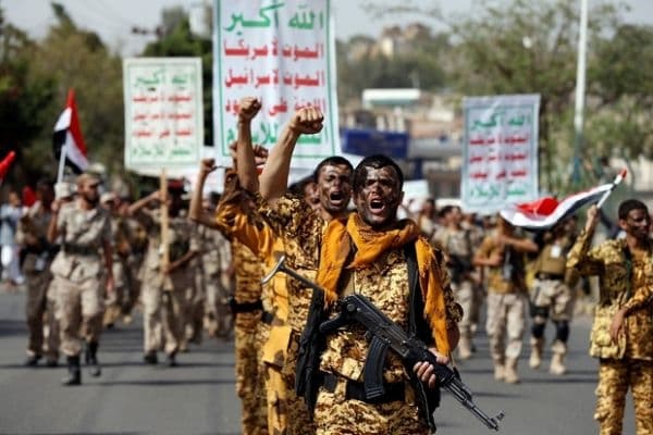الحوثيون يصادرون اصول واموال 56 عسكريا من التحالف الحكومي