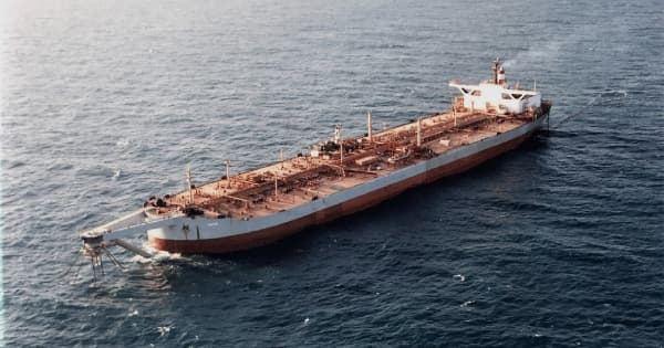 الحوثيون يلقون باللائمة مجددا على الامم المتحدة في تعثر صيانة الناقلة صافر