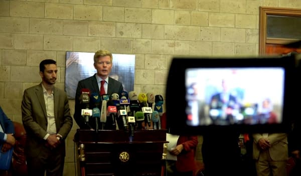 مبعوث الامم المتحدة يدعو أطراف النزاع الى الالتزام بالهدنة