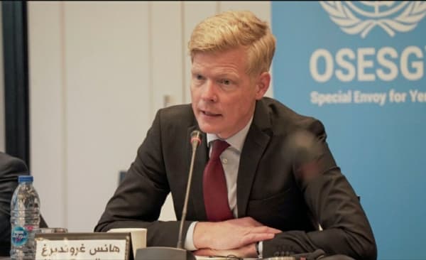 ‏المبعوث الأممي يعرب عن قلقه إزاء تأجيل الرحلة التجارية الأولى من مطار صنعاء