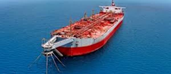 البرلمان العربي يطالب بتحرك دولي عاجل لإجبار الحوثيين على القبول بإنقاذ "صافر"