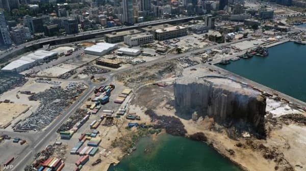 محنة لبنان.. من الصراع الأهلي إلى الانهيار الاقتصادي