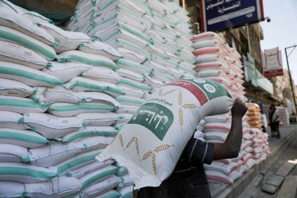 تظهر وثيقة أن اليمن لديه ما يكفي من القمح لمدة شهرين ونصف الشهر