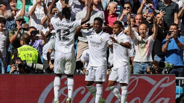 ريال مدريد يمضي بالعلامة الكاملة وبرشلونة يواصل مطاردته