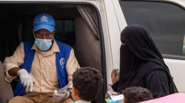 "الهجرة الدولية" تحذر من توقف الرعاية الصحية لأكثر من 258 ألف شخص في مأرب
