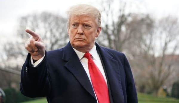 ترامب يخضع لاستجواب في قضية تشهير رفعتها كاتبة تتهمه باغتصابها