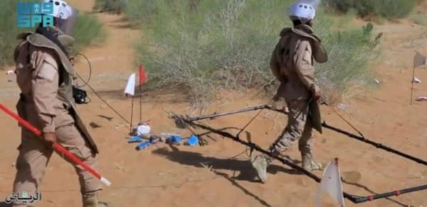 "مسام" ينزع قرابة 1600 لغم ومتفجرة في النصف الأول من أبريل الجاري