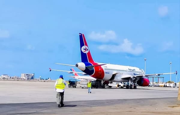 الحكومة اليمنية تعتزم تنفيذ عمليات إجلاء مباشرة لرعاياها العالقين في السودان هذا الأسبوع