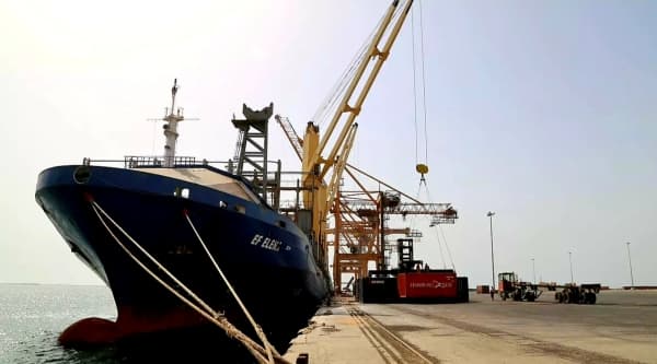 المصدر الوحيد للدخل.. متى تنتهي "حرب النفط" في اليمن؟