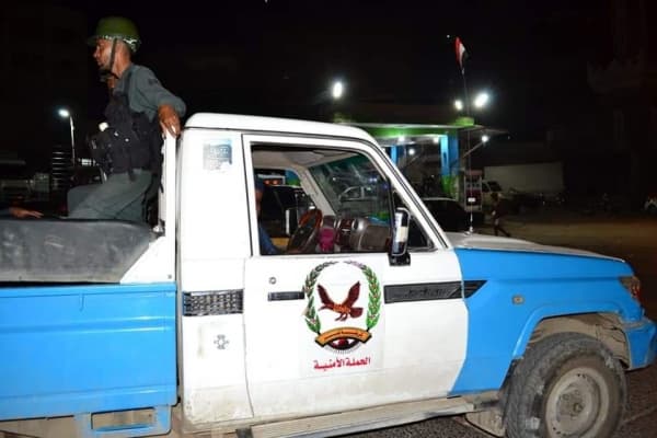 ضبط متهمين بالقتل والسرقة في حضرموت وشبوة