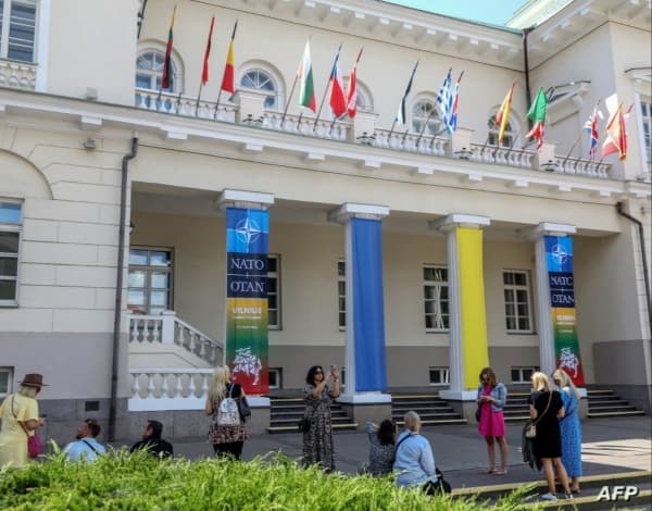 الولايات المتحدة تقول إن أوكرانيا "ليست جاهزة" لعضوية الناتو