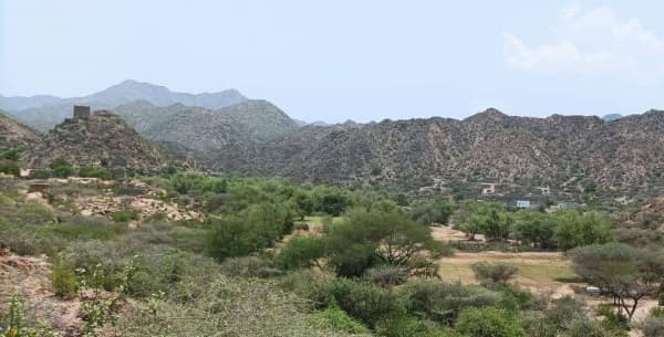 وفاة طفلة غرقا في بئر بمحافظة أبين