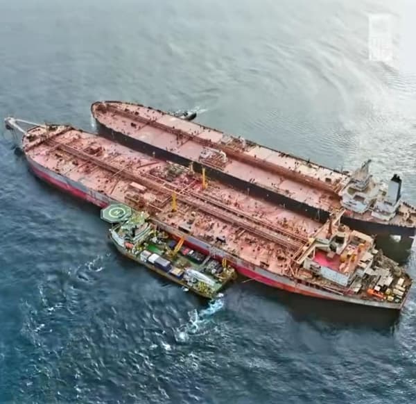 الحكومة اليمنية تجدد تمسكها بملكية وحقوق عوائد النفط الخام المسحوب من خزان صافر