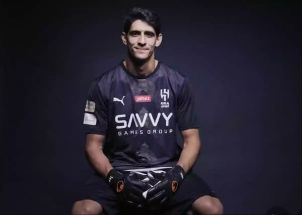 الهلال السعودي يتعاقد رسمياً مع حارس المنتخب المغربي ياسين بونو