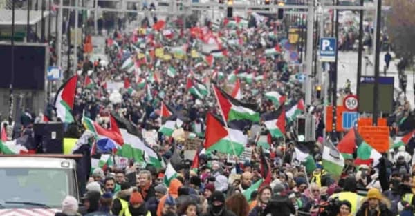 الاتحاد الأوروبي يناقش اليوم خطة سلام دائم بين الفلسطينيين والإسرائيليين