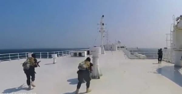 كيف أثرت توترات البحر الأحمر على جهود السلام في اليمن؟